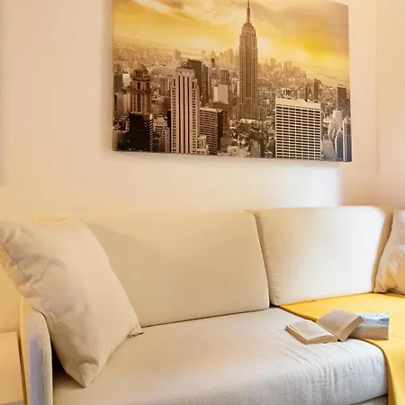 Brorent - La Casa Di Mare Apartment *